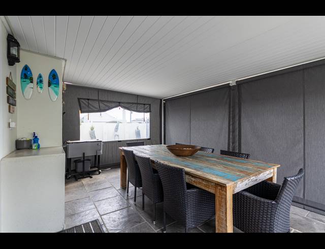 3 BEDROOM FREESTANDING TO LET IN SUNNINGDALE